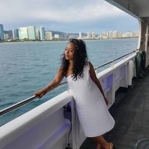 Meet your Posher, Lashaundra